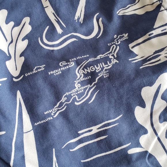 VINEYARD VINES MENS BLUE PATTERNED SHORTS - SIZE 30 - Picture 2 of 4